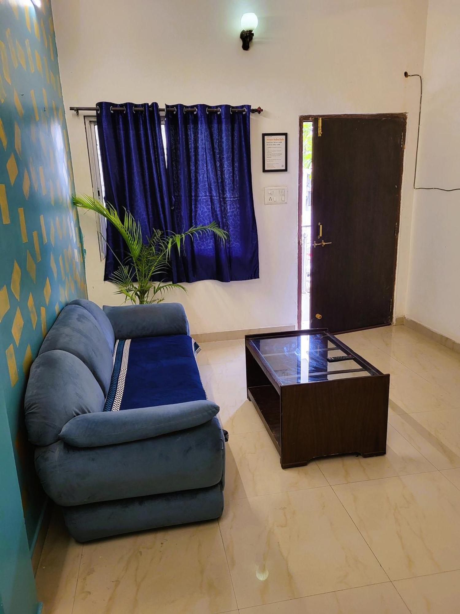 Blue Beds Homestay, Exotic 2Bhk Ac House Jabalpur Bagian luar foto